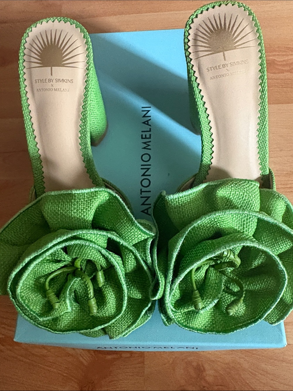 ANTONIO MELANI Lime Green Floral Slide Mules